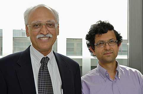 Ramesh Narayan (left)
